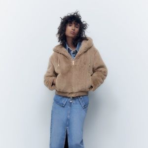 FAUX FUR HOODED JACKET